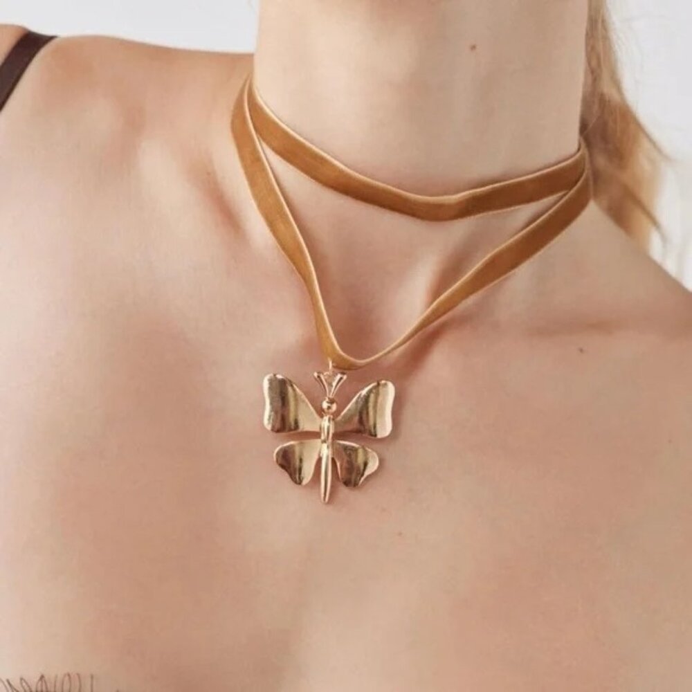Urban Outfitters Butterfly Gold tone Velvet Choker Necklace